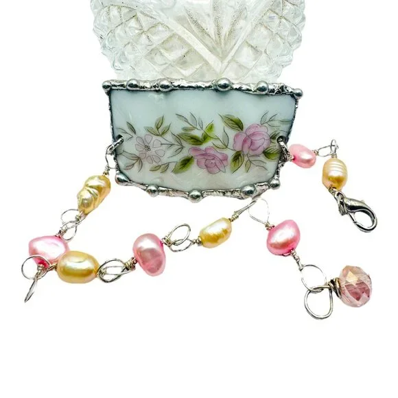 Broken China Cabochon Bracelet Crafted Silver Blend Metalwork, Freshwater Pearls - Picture 3 of 13
